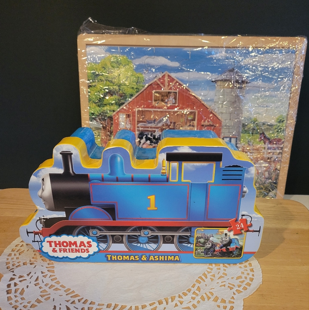 Lot of Two Puzzles Melissa & Doug and Thomas & Ashima Ages 3 and up